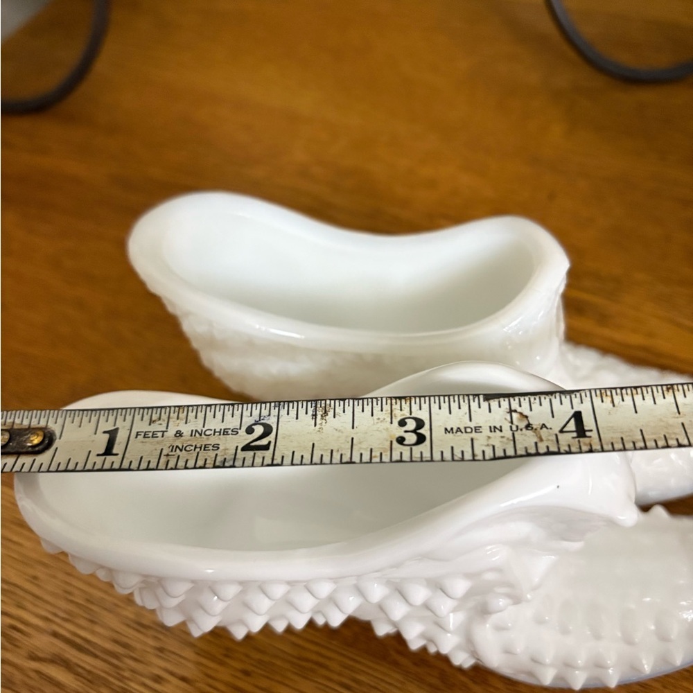 Vintage Fenton Milk Glass Daisy and Hobnail Slippers/ Shoes - Picture 9 of 10